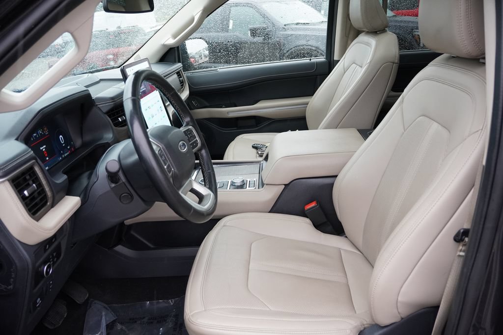 Certified 2024 Ford Expedition Max Limited AWD/4WD image 15