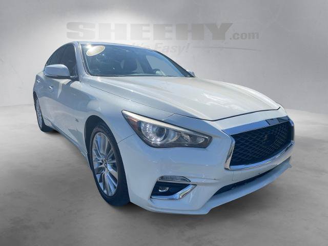 Used 2019 INFINITI Q50 Luxe w/ Essential Package (3.0T Luxe) AWD/4WD image 2