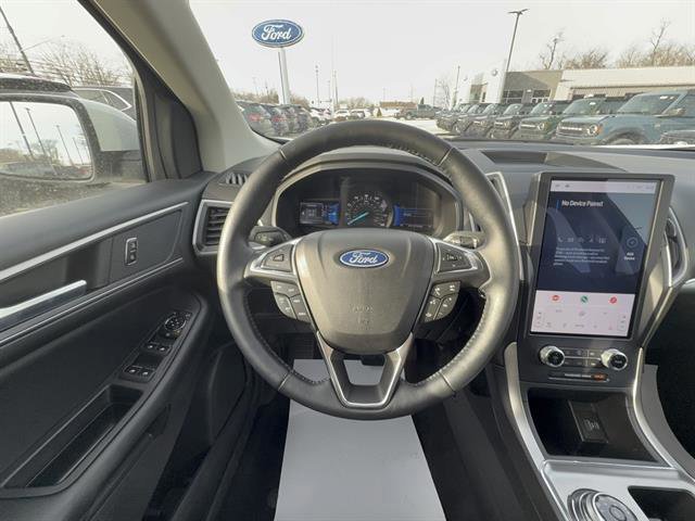 Certified 2022 Ford Edge SEL w/ Convenience Package image 14