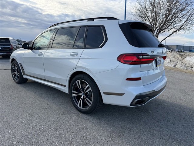Used 2022 BMW X7 M50i w/ Cold Weather Package image 6