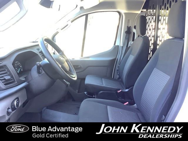 Certified 2025 Ford Transit 250 Low Roof w/ Exterior Upgrade Package RWD image 9