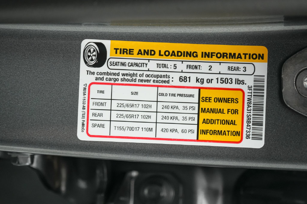 Certified 2025 Ford Maverick XL FWD image 22