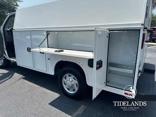 Certified 2024 Ford E-350 and Econoline 350 Super Duty w/ Power Windows & Locks Group RWD image 30