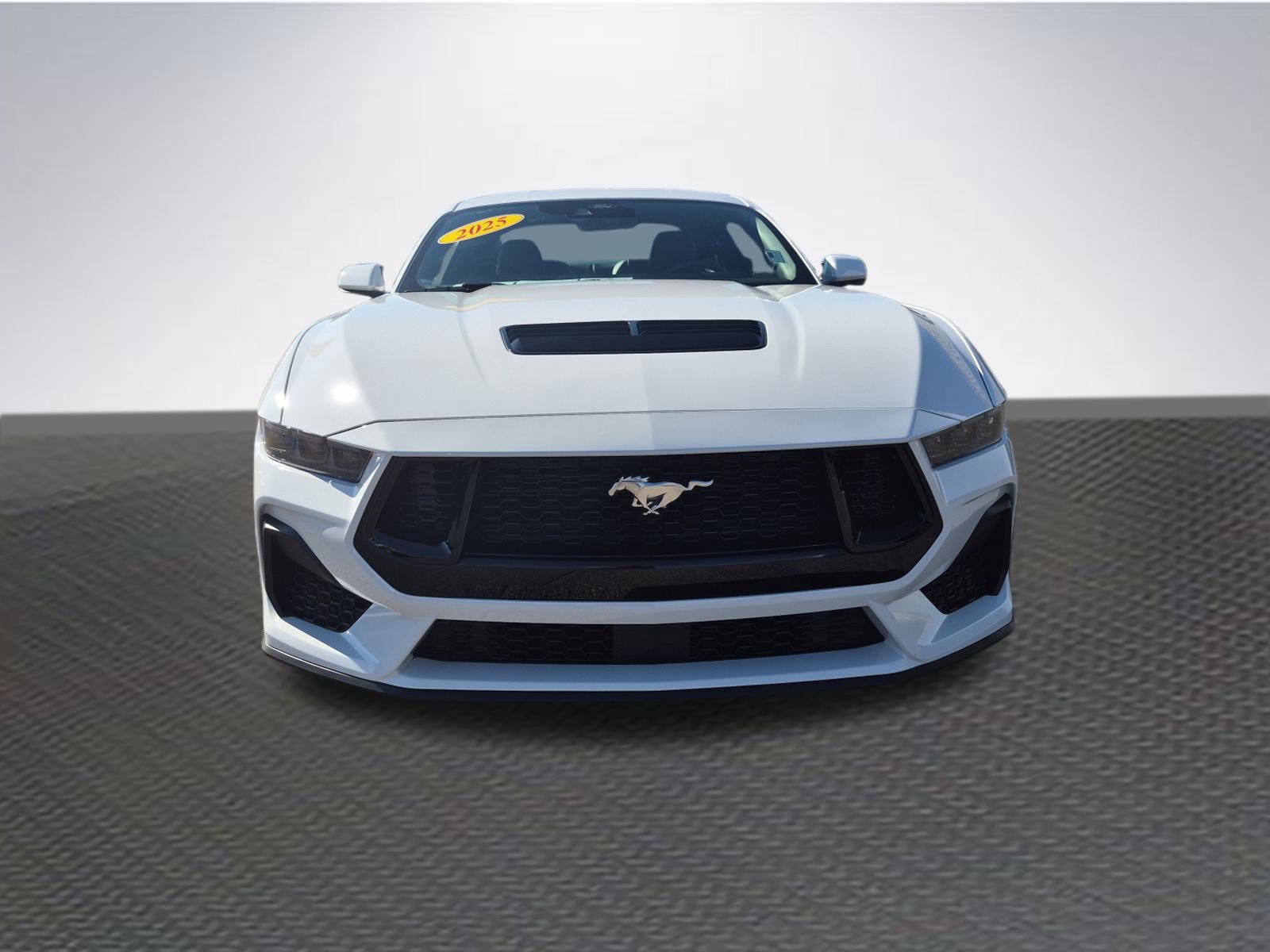 Certified 2025 Ford Mustang GT Premium image 3