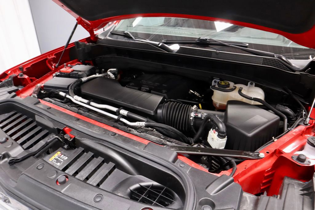 Used 2024 Chevrolet Silverado 1500 LT image 17