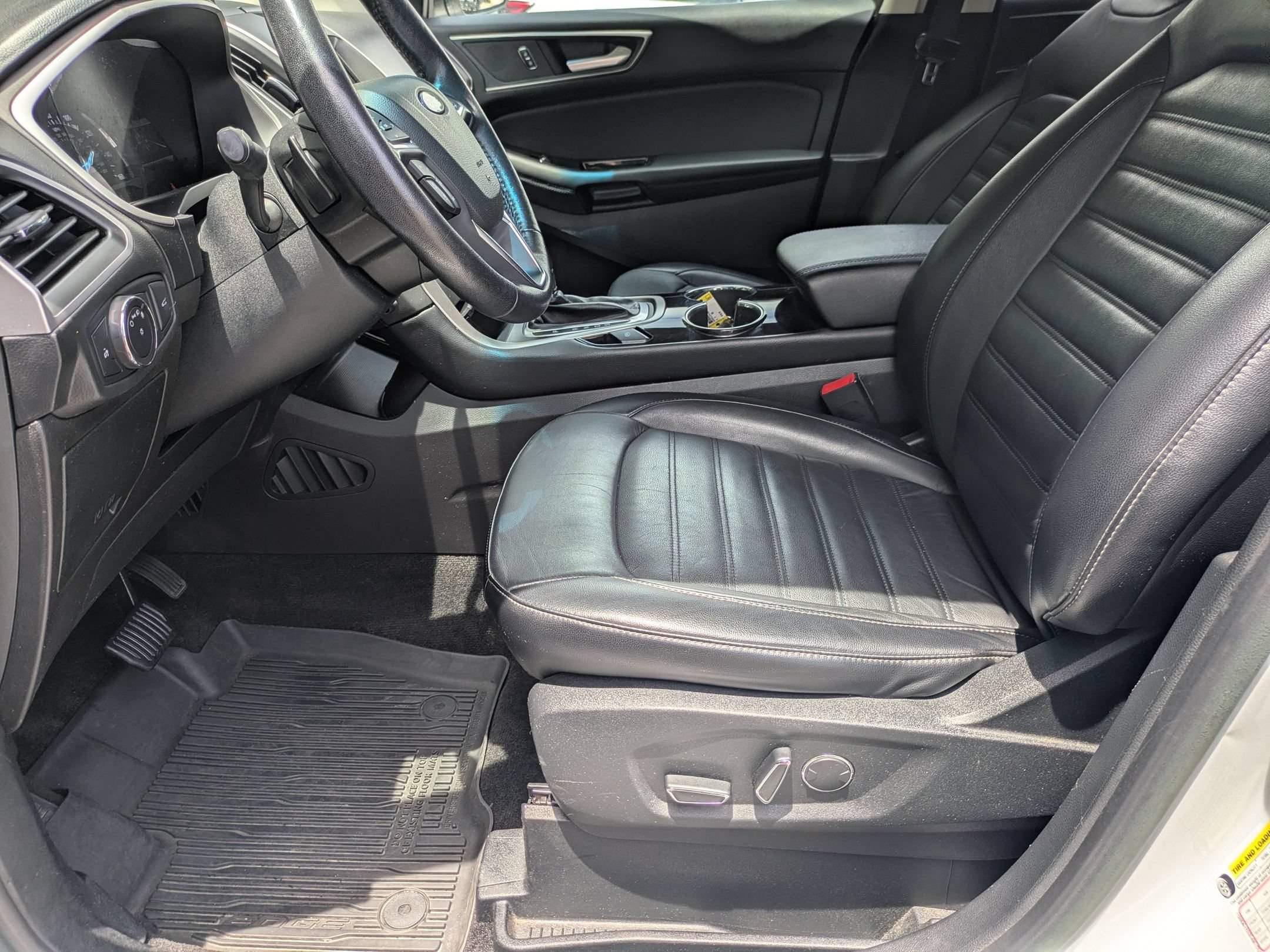 Certified 2018 Ford Edge SEL w/ Equipment Group 201A AWD/4WD image 12