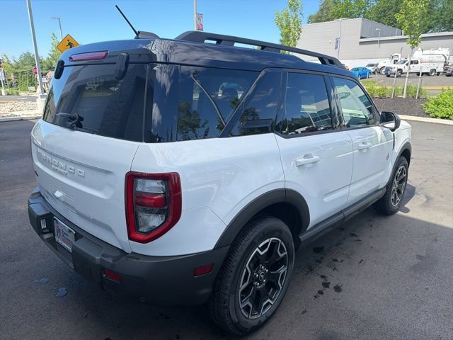 Certified 2025 Ford Bronco Sport Outer Banks w/ Outer Banks Tech Package+ AWD/4WD image 6