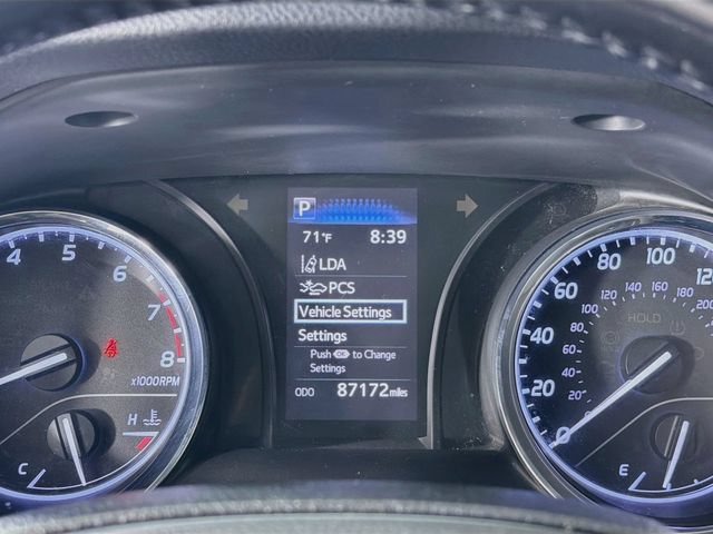 Used 2019 Toyota Camry SE FWD image 14