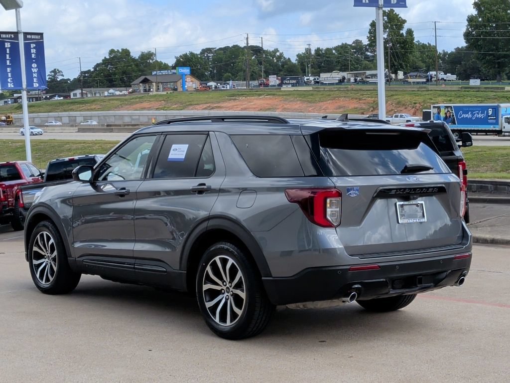 Certified 2024 Ford Explorer ST-Line w/ Class IV Trailer Tow Package RWD image 5