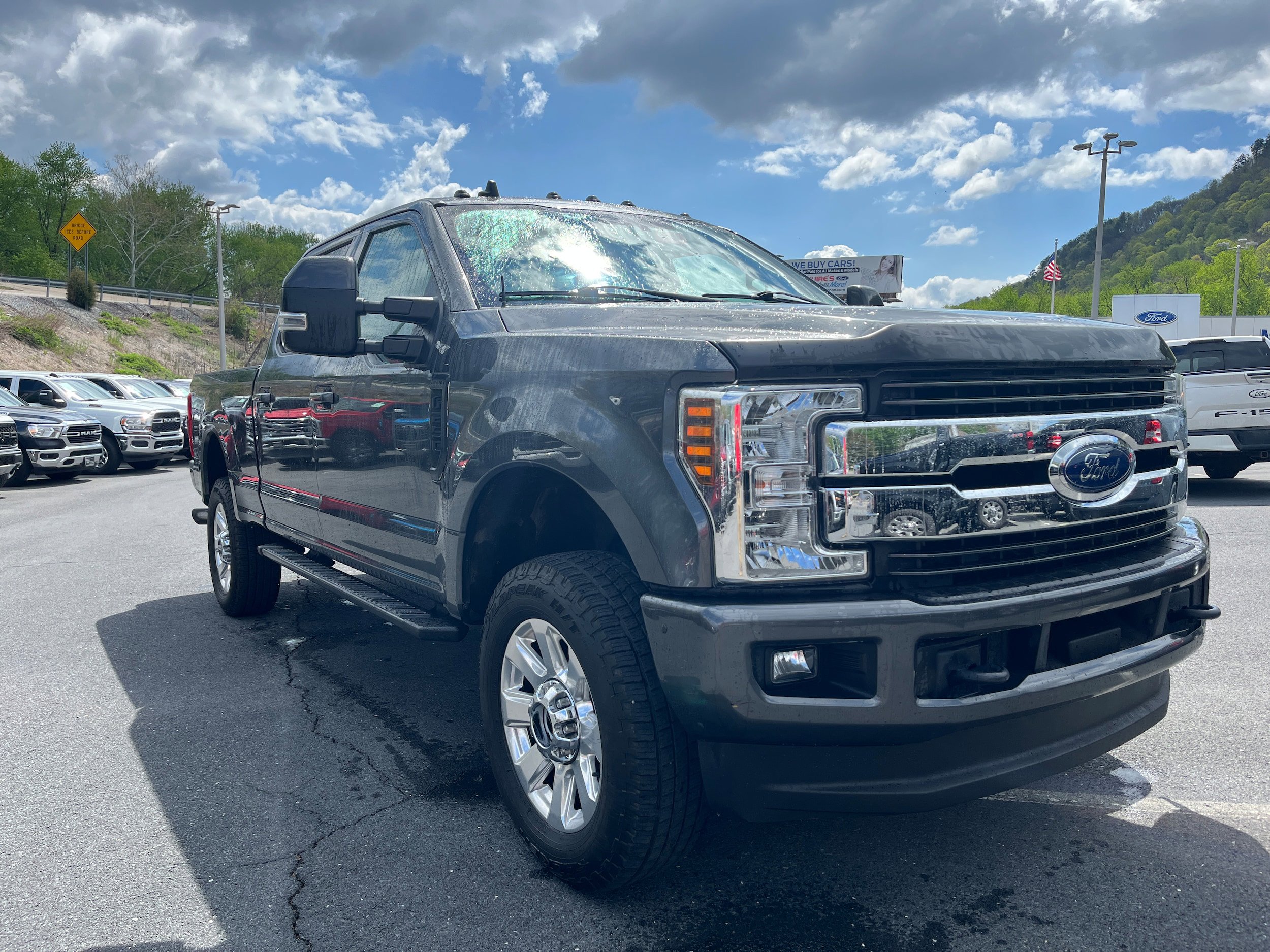 Certified 2019 Ford F250 Lariat w/ Lariat Value Package AWD/4WD image 3