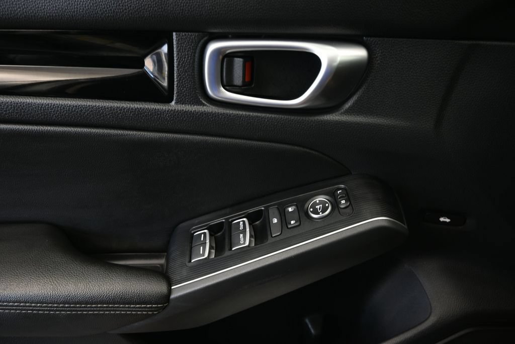 Used 2023 Honda Civic Touring image 22