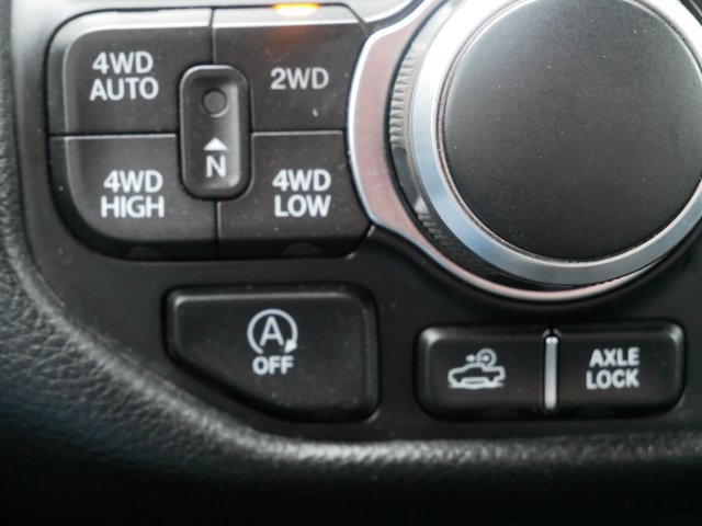 Used 2024 RAM 1500 Big Horn AWD/4WD image 27