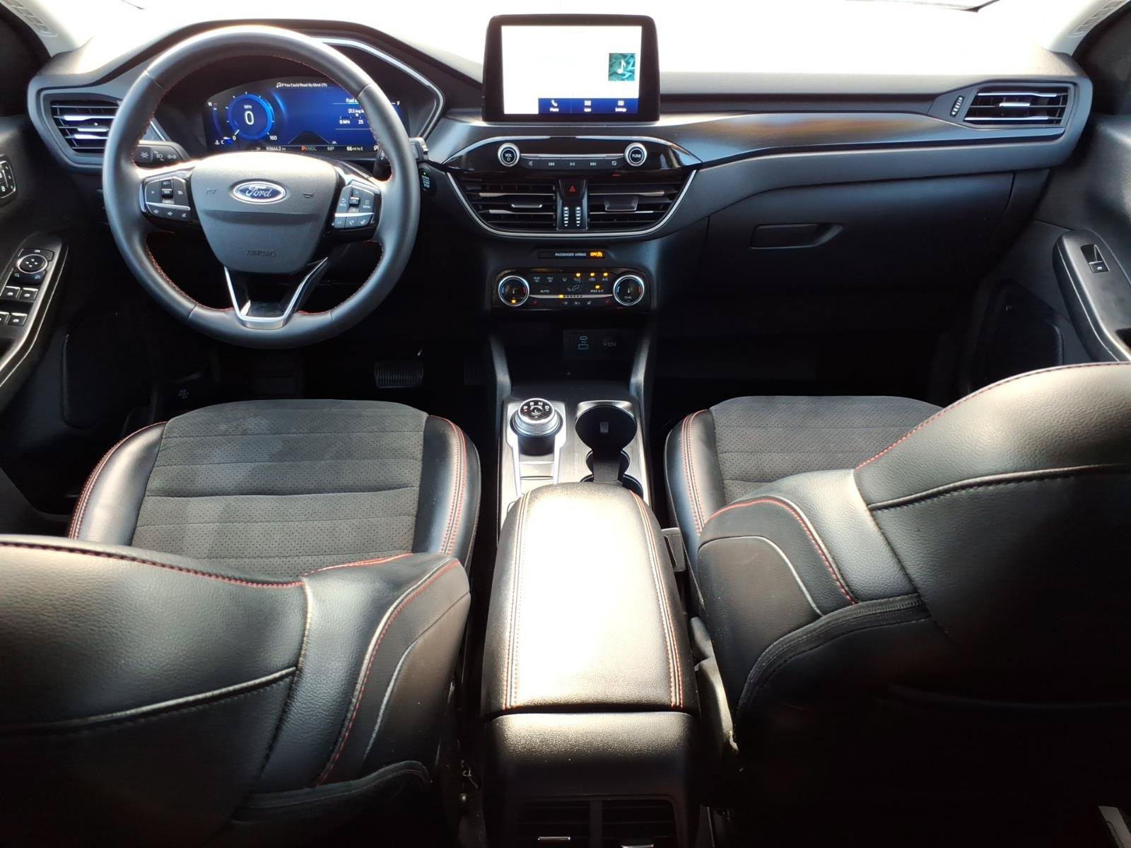 Certified 2022 Ford Escape SEL w/ SEL Stealth AWD Package image 11