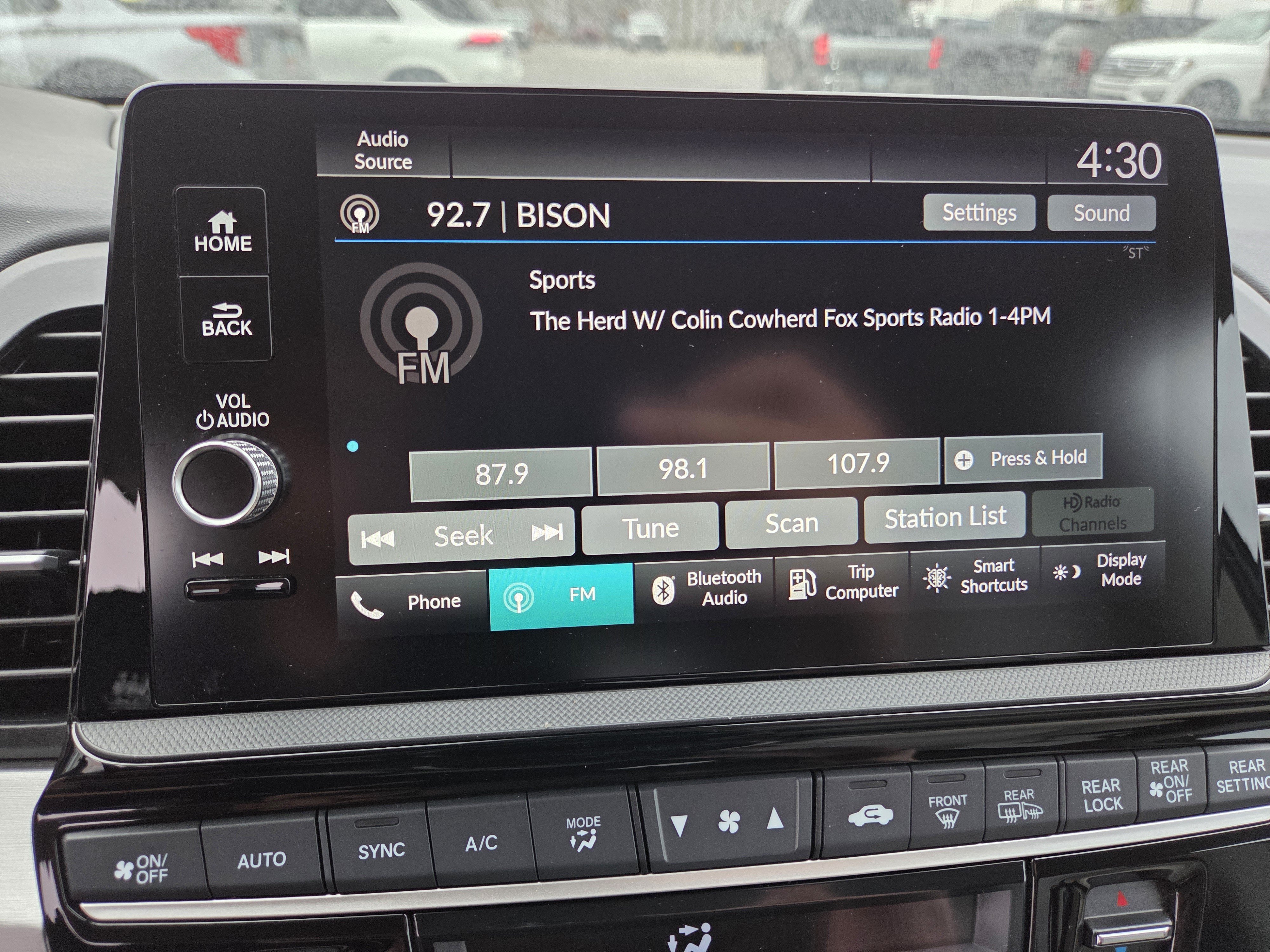 Used 2025 Honda Odyssey EX-L image 16