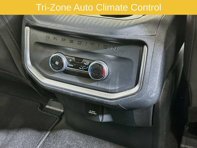 Certified 2025 Ford Expedition Active AWD/4WD image 18