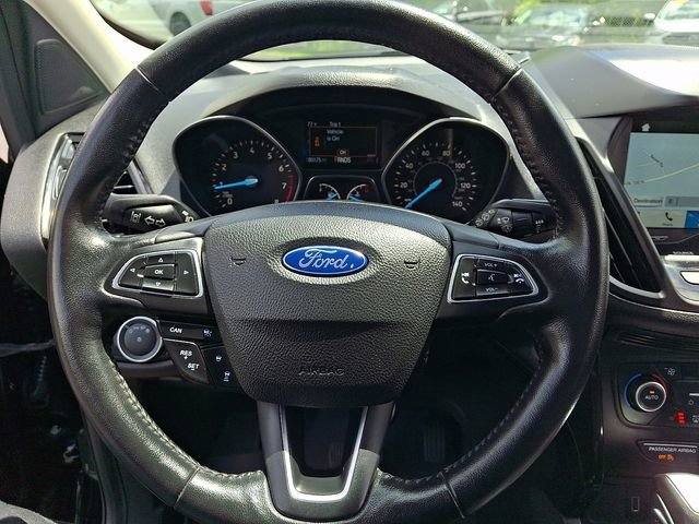 Certified 2019 Ford Escape Titanium AWD/4WD image 31