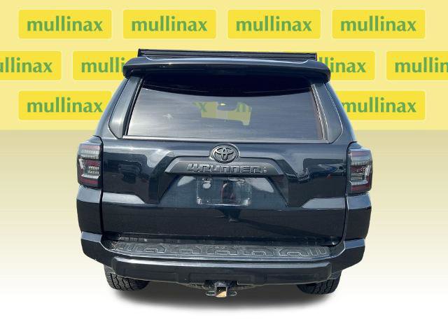 Used 2022 Toyota 4Runner TRD Off-Road AWD/4WD image 30