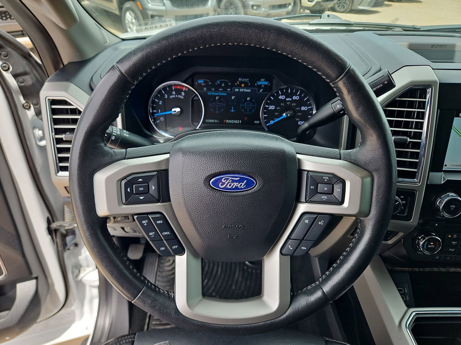 Certified 2017 Ford F250 Lariat w/ Lariat Ultimate Package AWD/4WD image 23
