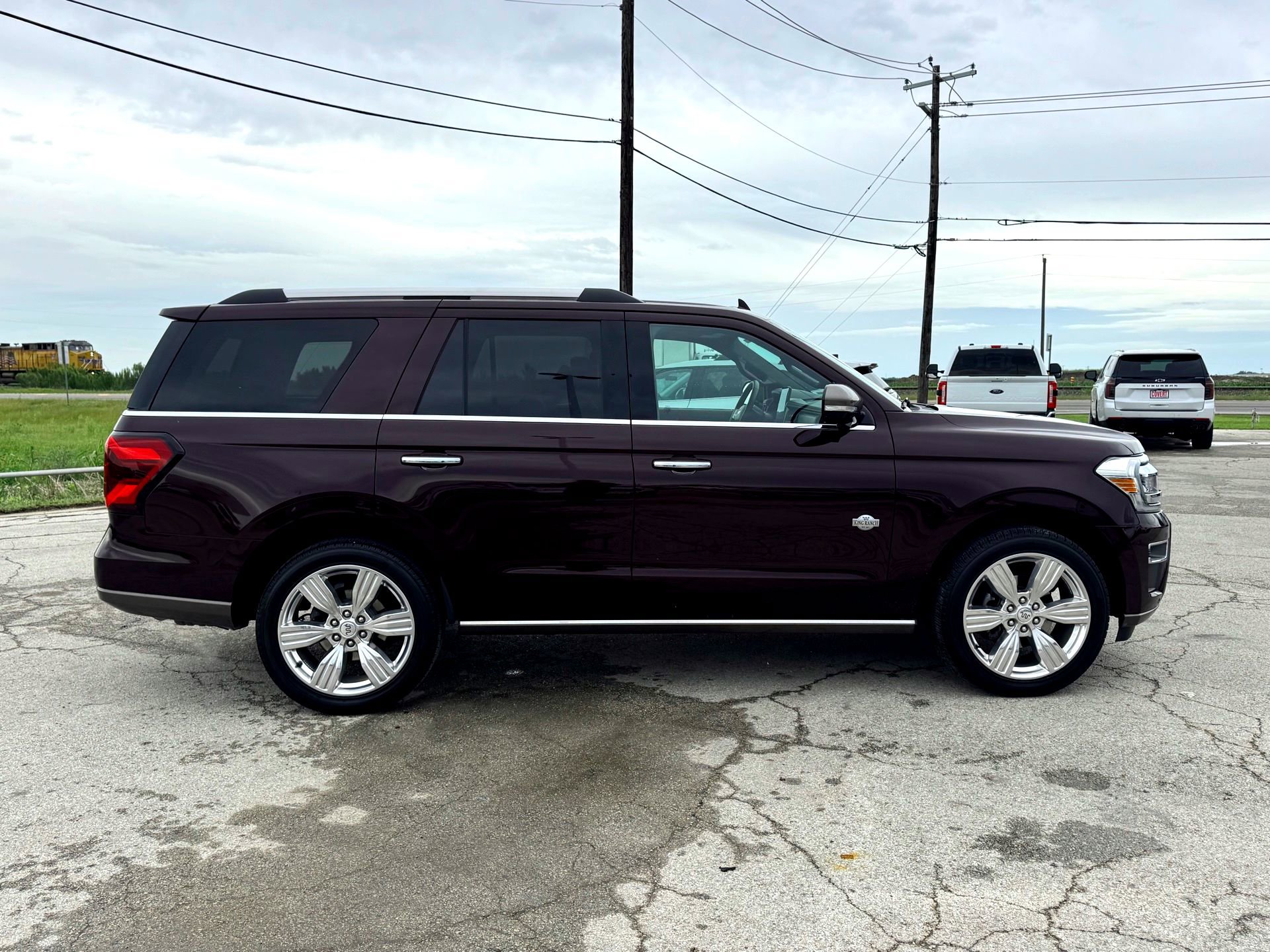 Certified 2024 Ford Expedition King Ranch RWD image 5