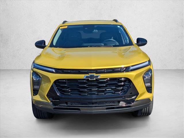 Used 2025 Chevrolet Trax ACTIV w/ Driver Confidence Package image 2