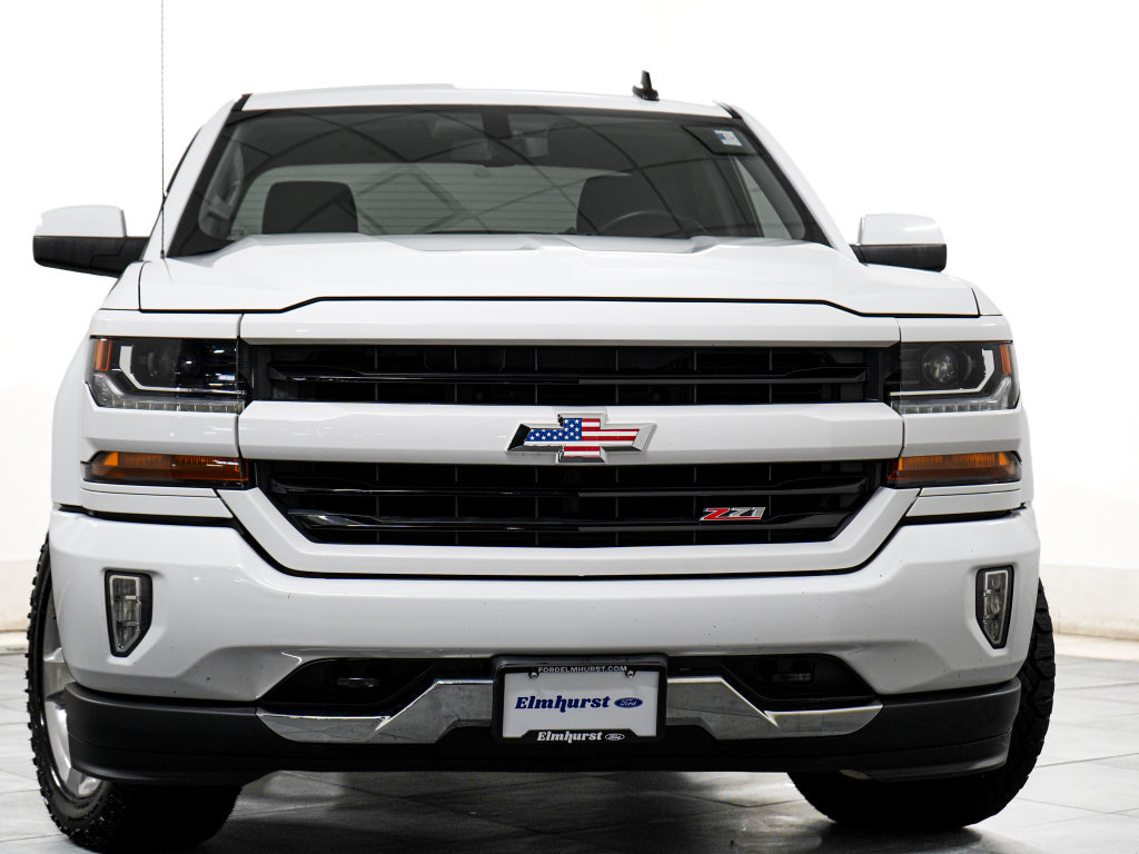 Used 2017 Chevrolet Silverado 1500 LT w/ All Star Edition AWD/4WD image 3