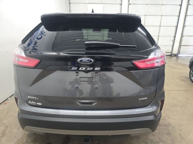 Certified 2024 Ford Edge SEL w/ Convenience Package AWD/4WD image 12