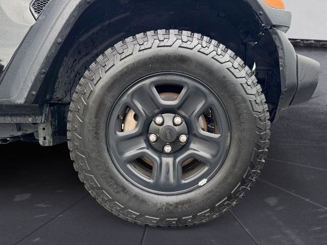 Used 2023 Jeep Wrangler Unlimited Sport AWD/4WD image 14