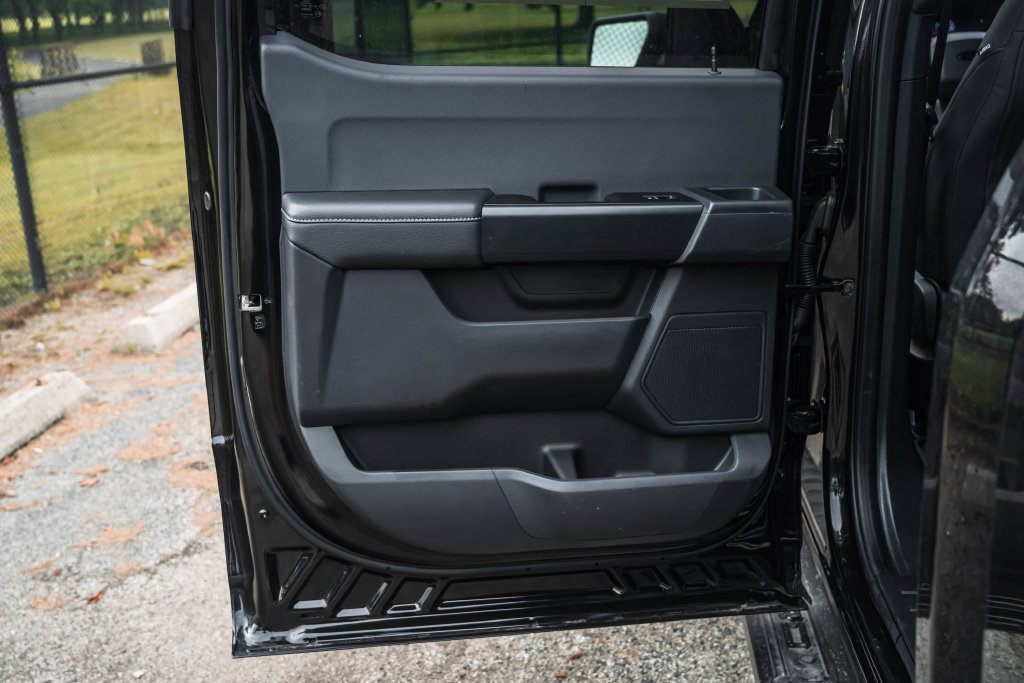 Certified 2025 Ford F150 STX w/ STX Black Appearance Package AWD/4WD image 18