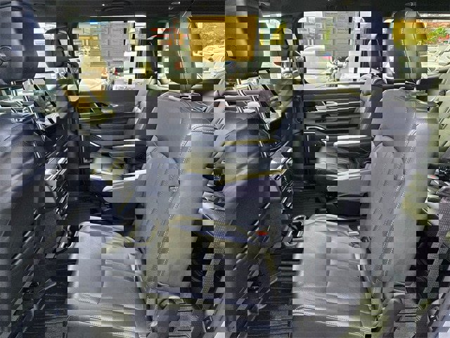 Used 2022 Jeep Wagoneer Series III w/ Rear Seat Video Group 1 image 7