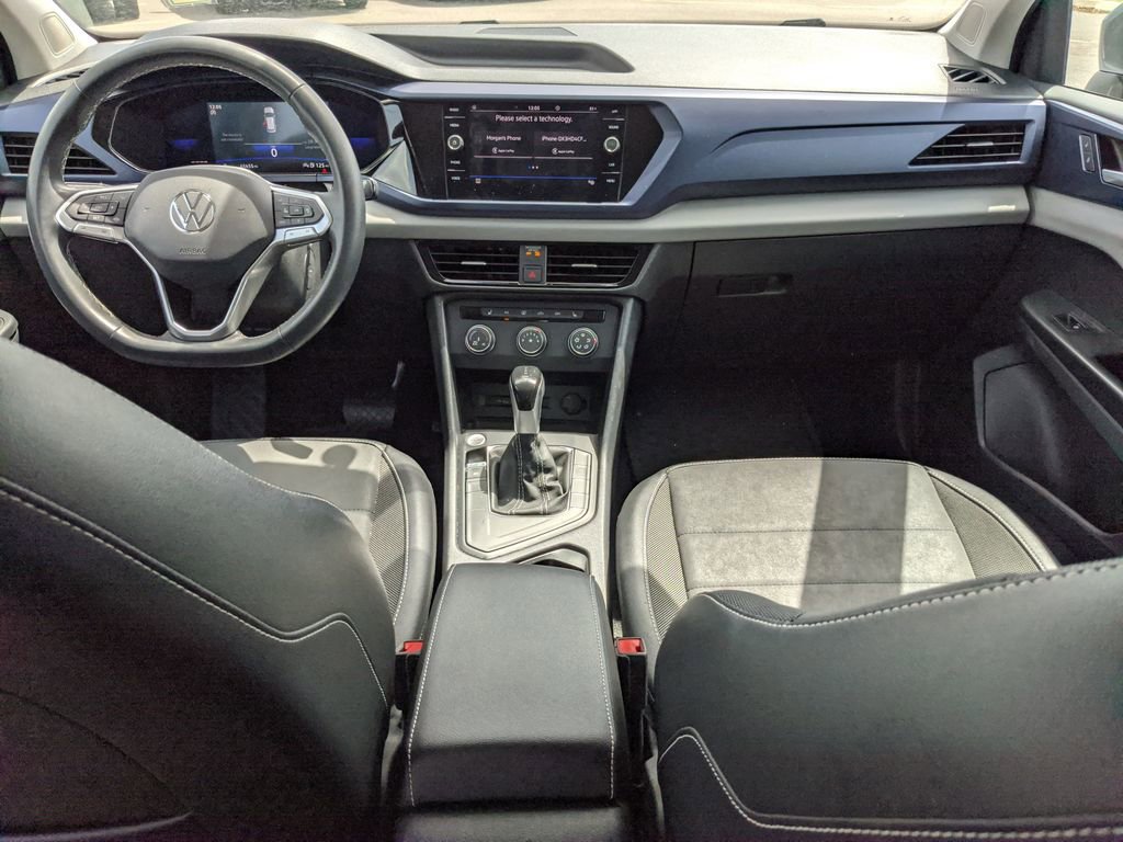 Used 2022 Volkswagen Taos SE image 13