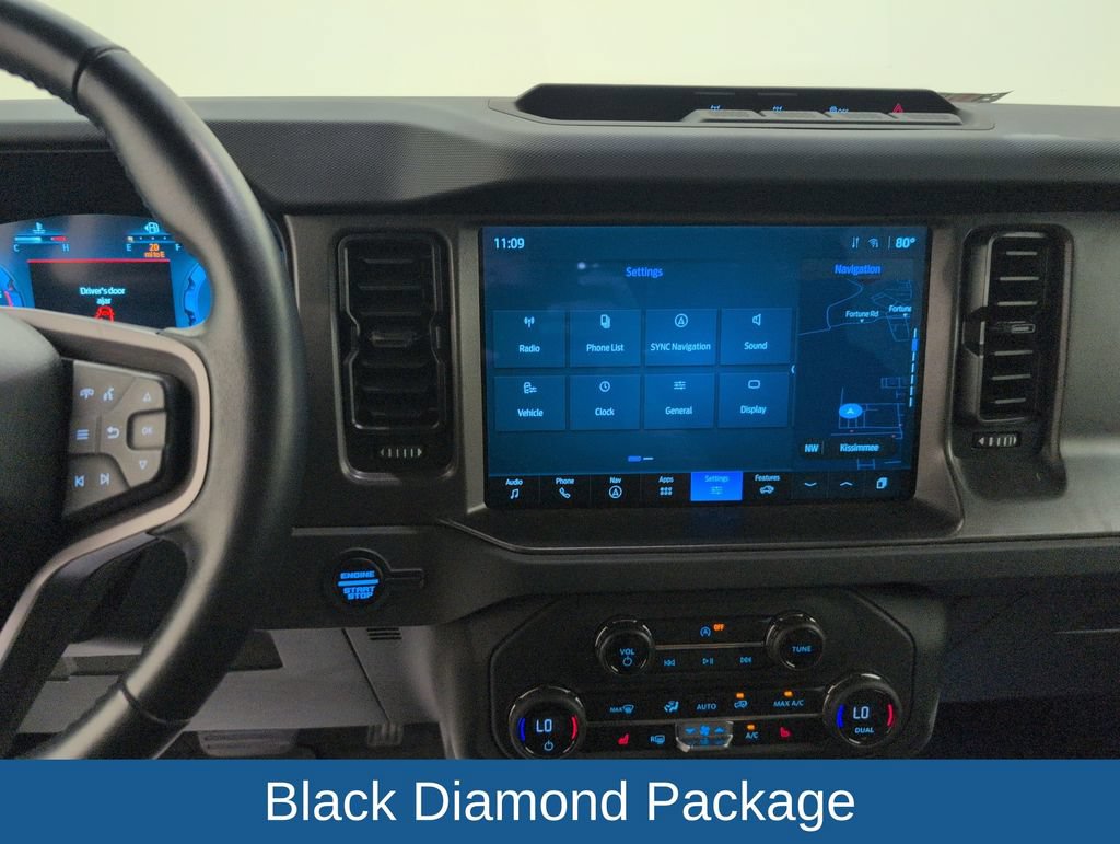 Certified 2025 Ford Bronco Big Bend w/ Black Diamond Package AWD/4WD image 17