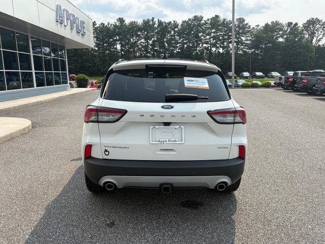 Certified 2022 Ford Escape Titanium w/ Class II Trailer Tow Package AWD/4WD image 4