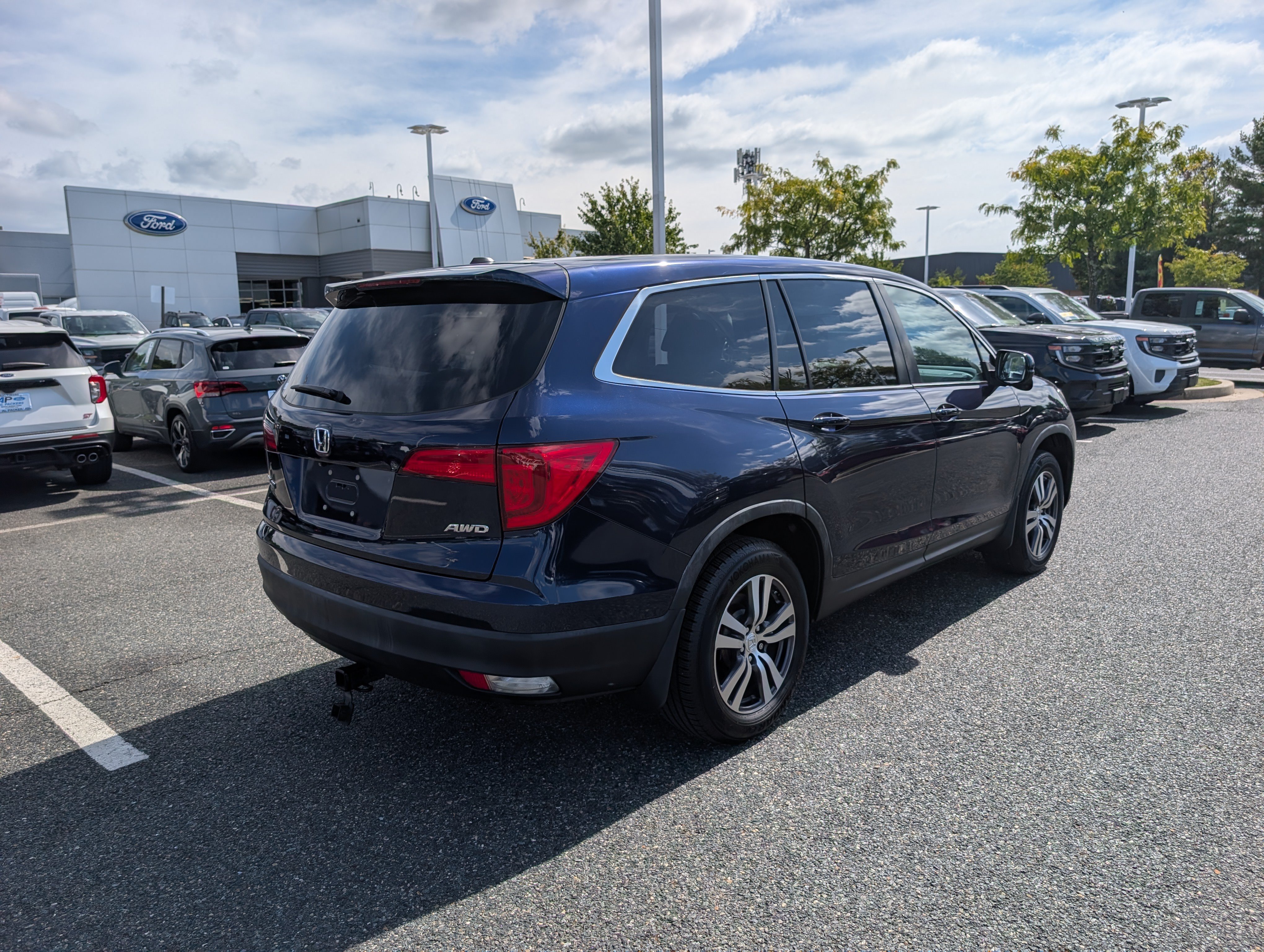 Used 2018 Honda Pilot EX-L image 4
