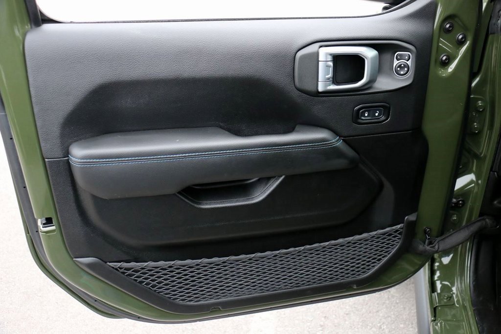 Used 2023 Jeep Wrangler Unlimited Rubicon 4xe w/ Steel Bumper Group image 13