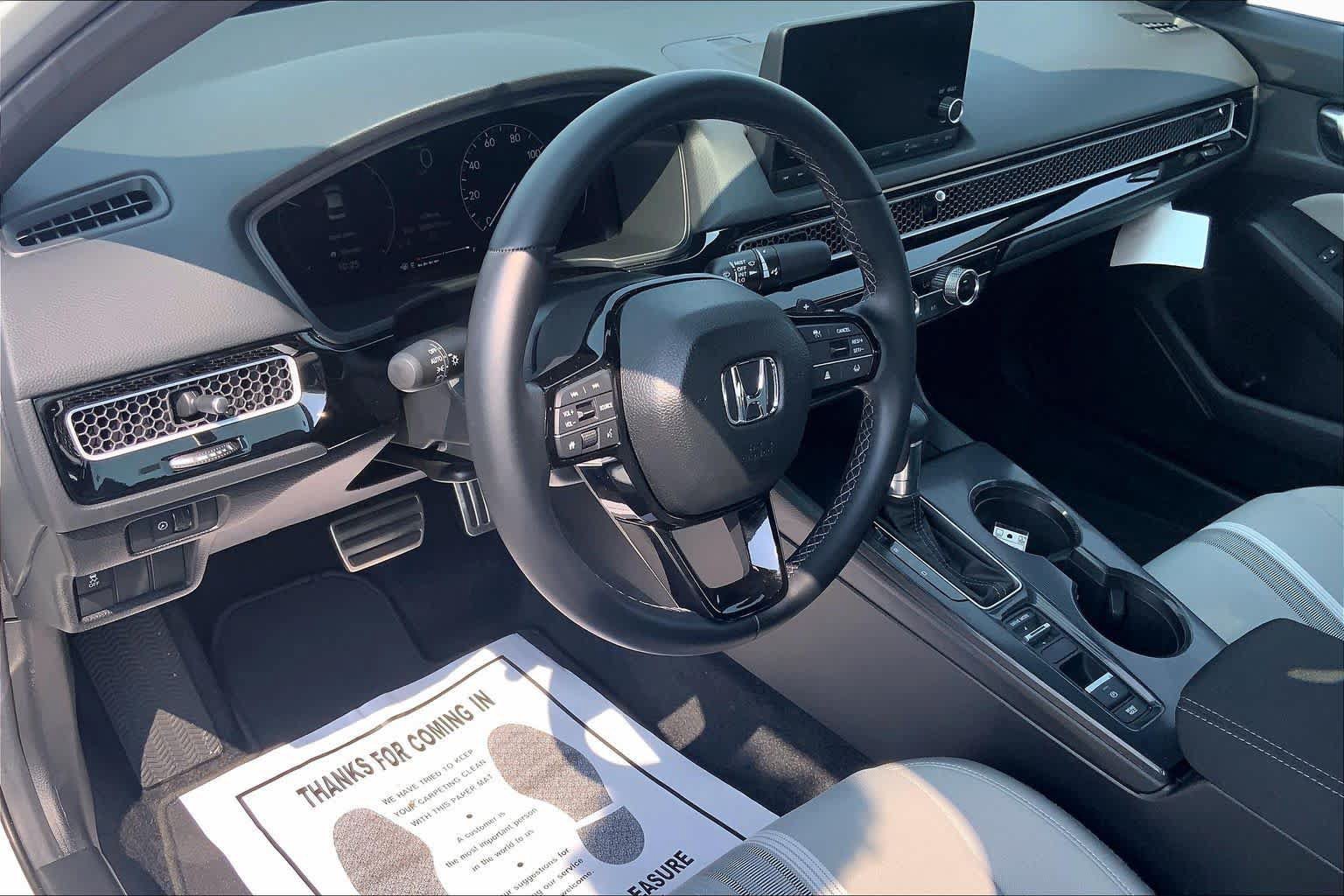 Used 2025 Honda Civic Sport image 18