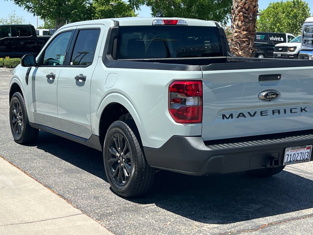 Certified 2023 Ford Maverick XLT w/ Black Appearance Package FWD image 5