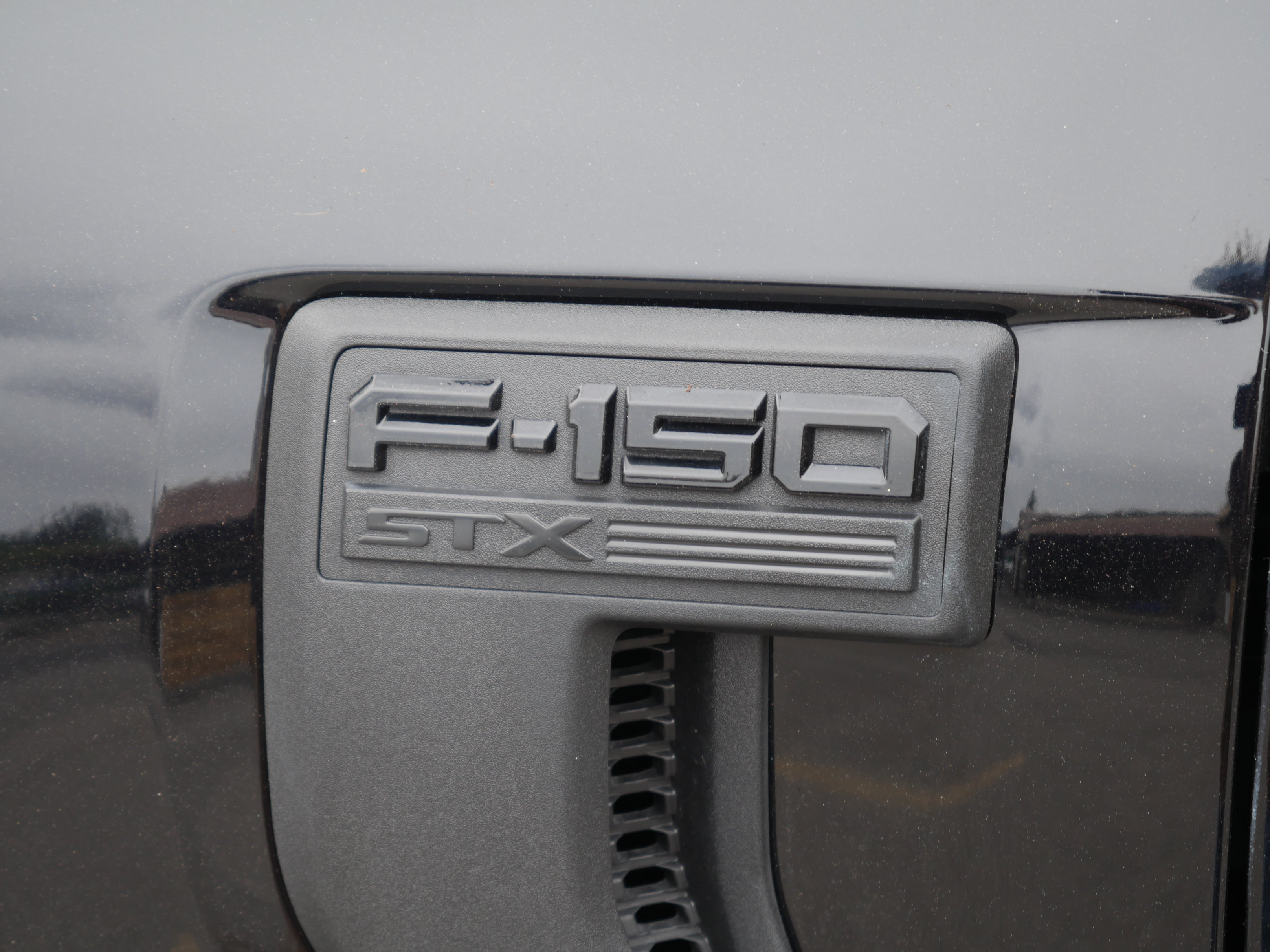 Certified 2024 Ford F150 STX w/ Equipment Group 201A FX4 AWD/4WD image 16