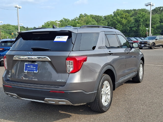 Certified 2023 Ford Explorer XLT w/ Equipment Group 202A AWD/4WD image 6