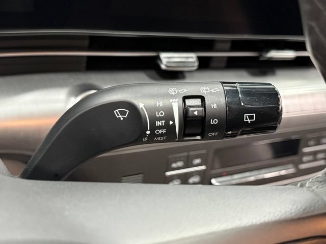 Used 2024 Hyundai Kona SEL AWD/4WD image 20