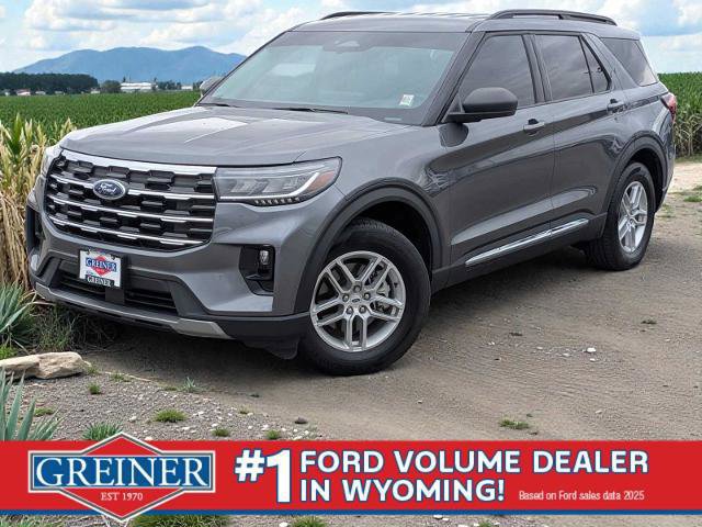 Certified 2025 Ford Explorer Active w/ Active Comfort Package RWD image 7