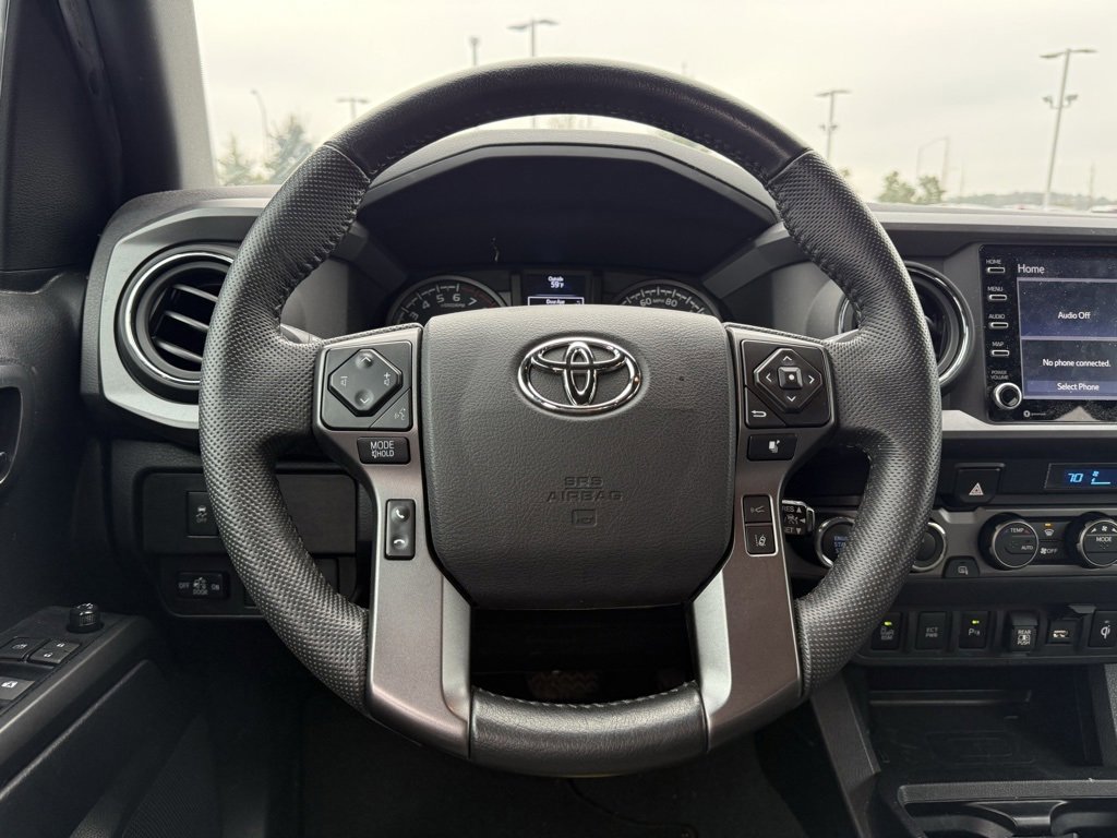 Used 2022 Toyota Tacoma TRD Off-Road image 14