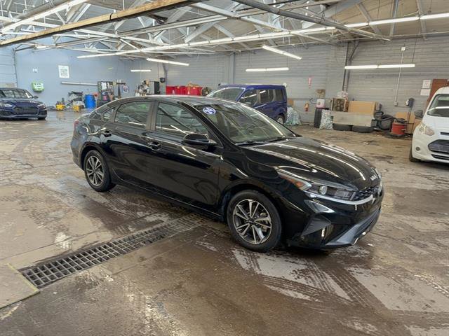 Used 2024 Kia Forte LXS w/ LXS Technology Package image 6