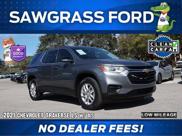 Used 2021 Chevrolet Traverse LS image 5