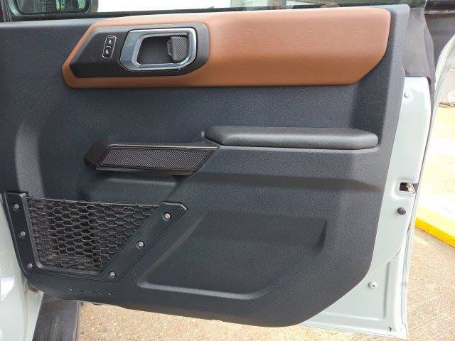 Certified 2024 Ford Bronco Outer Banks AWD/4WD image 21