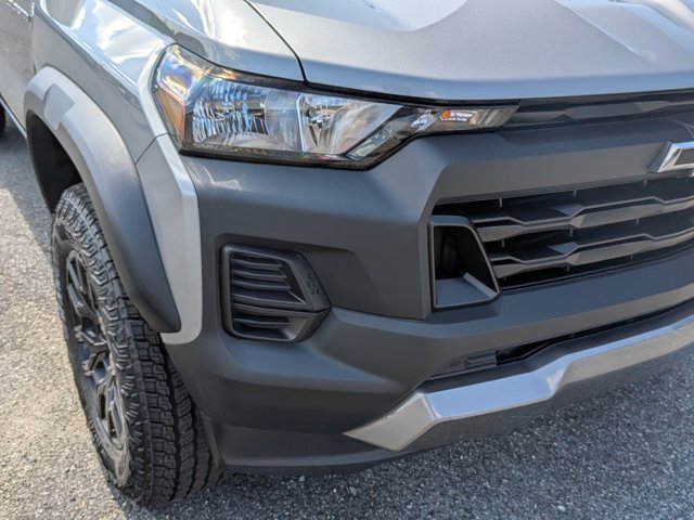 Used 2024 Chevrolet Colorado Trail Boss w/ Advanced Trailering Package AWD/4WD image 10
