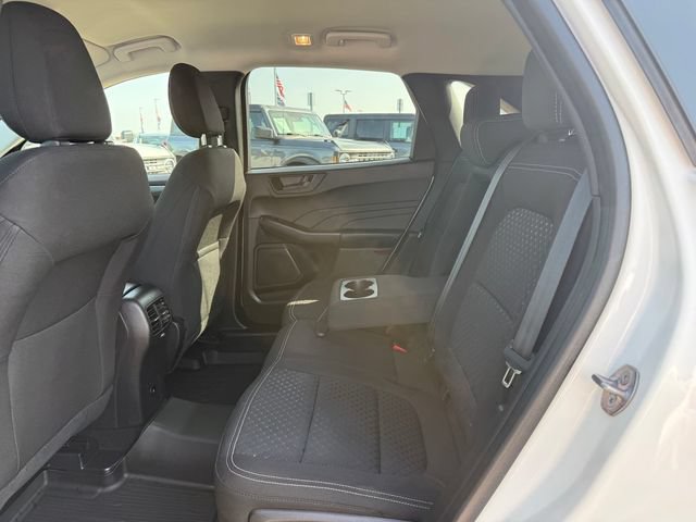 Certified 2023 Ford Escape Active AWD/4WD image 9