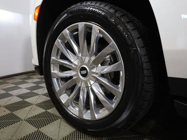 Used 2023 Cadillac Escalade ESV Premium Luxury w/ LPO, Illumination Package image 35