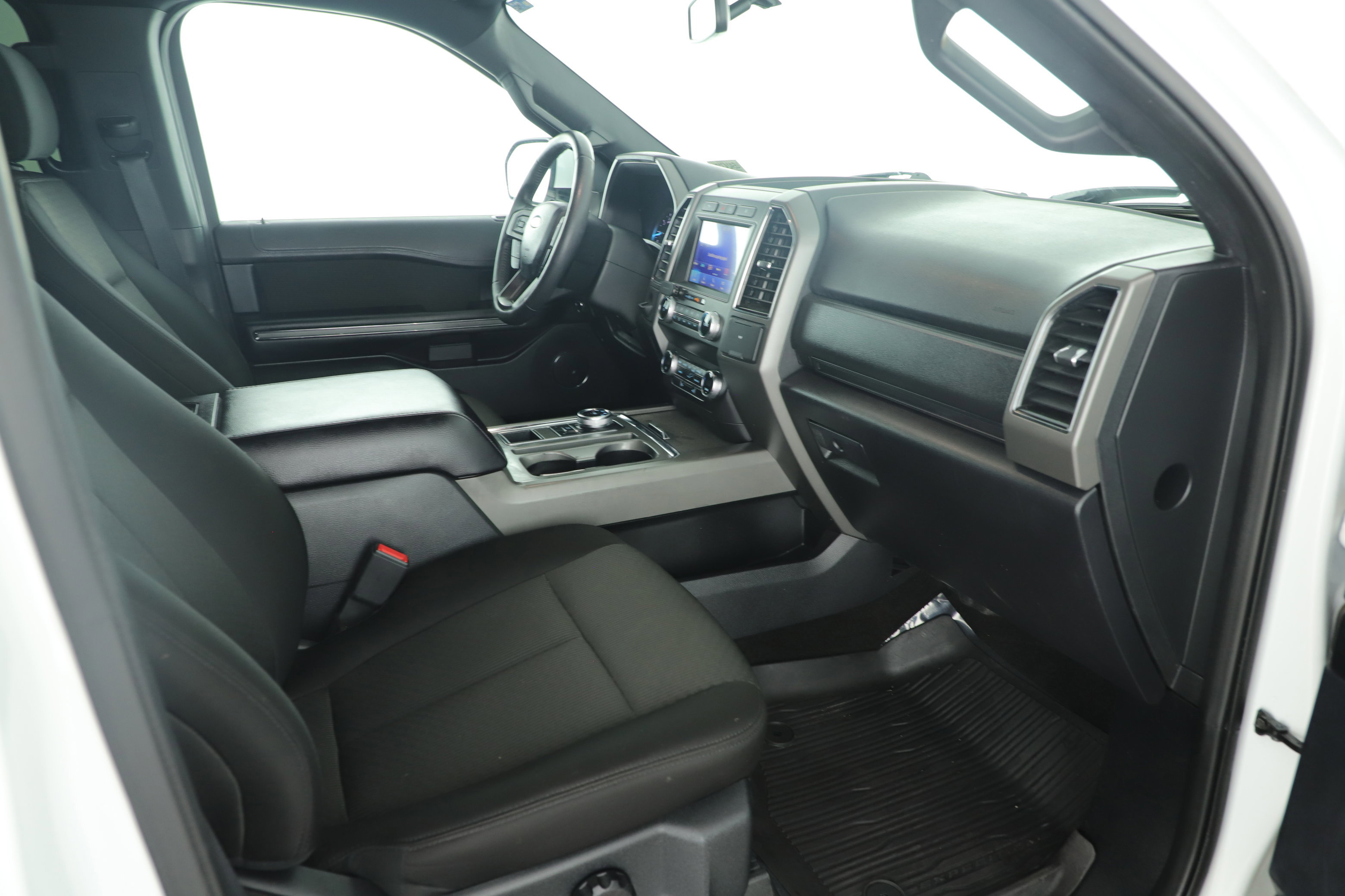 Certified 2020 Ford Expedition XLT image 7