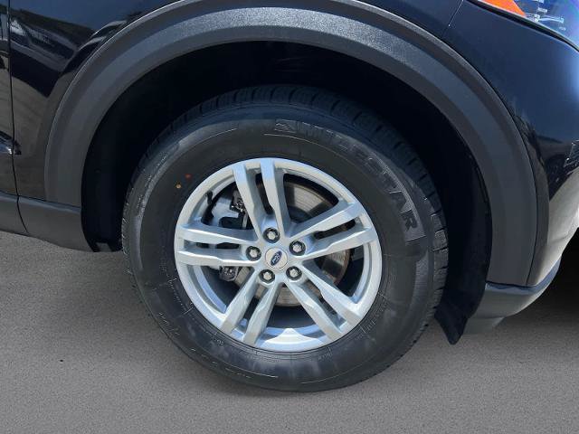 Certified 2023 Ford Explorer XLT RWD image 9