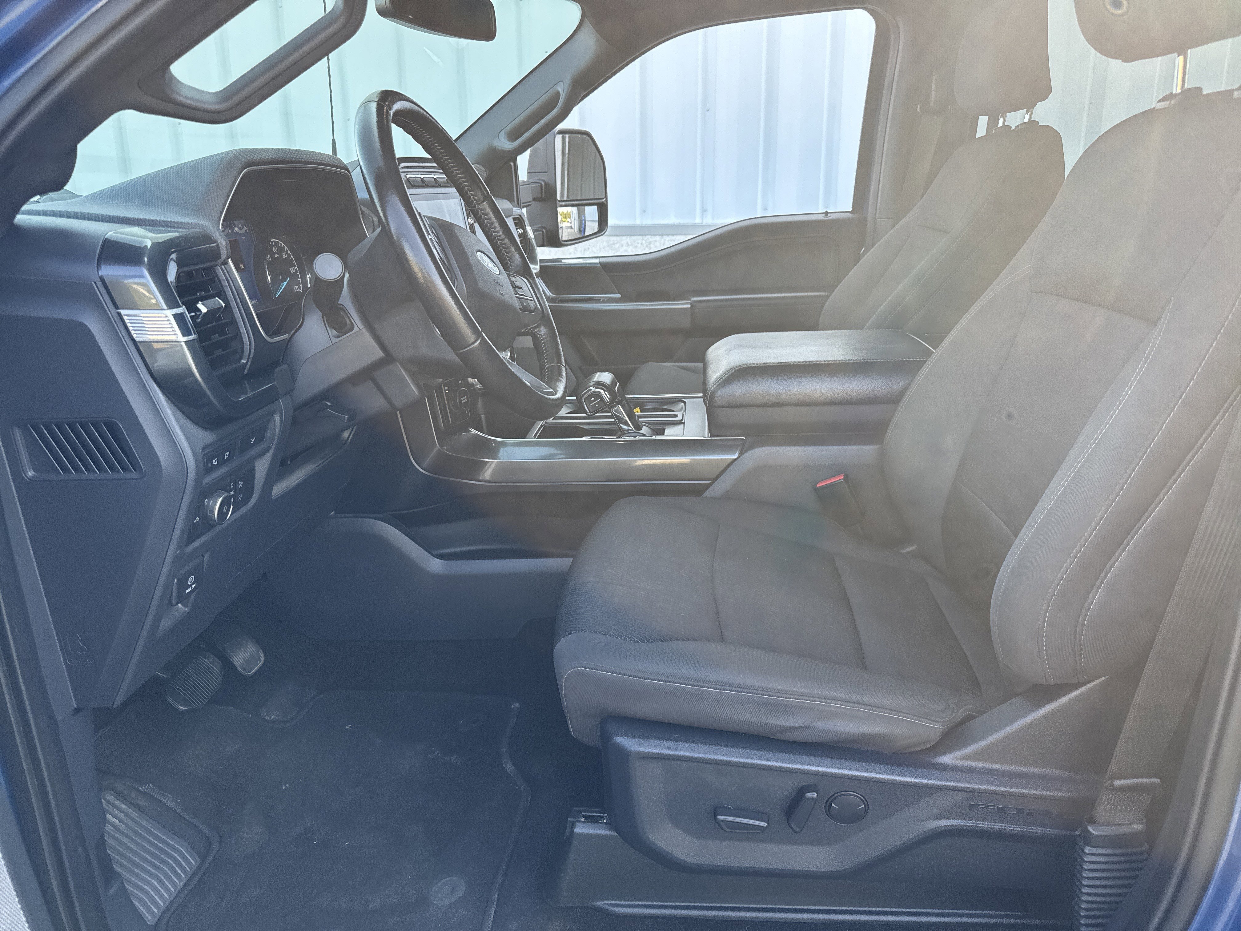 Certified 2022 Ford F150 XLT w/ Equipment Group 302A High image 26